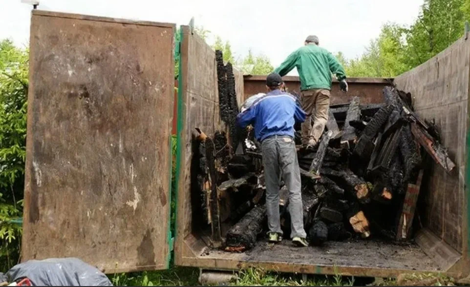 Вывоз мусора после пожара в Химках от ПроМусор — уборка, утилизация, цена от 2540 руб
