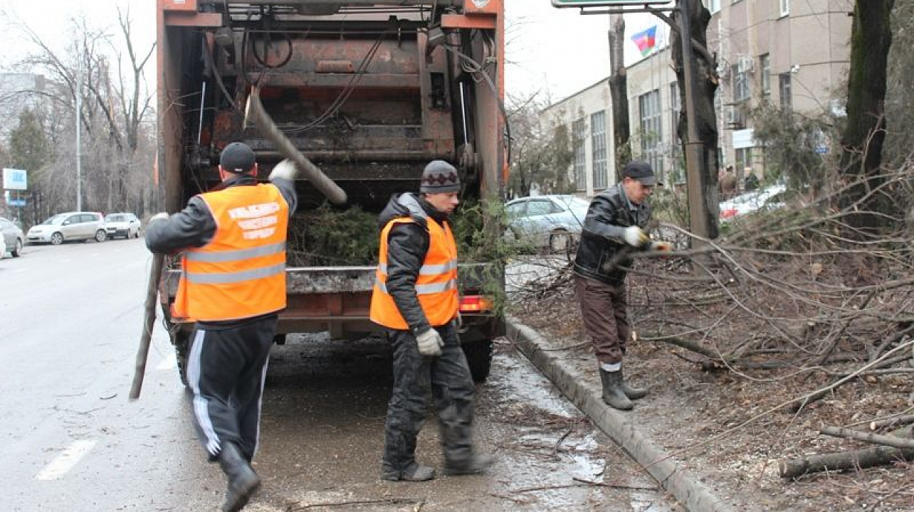 Уборка после стихийного бедствия в Химках от 2955 руб